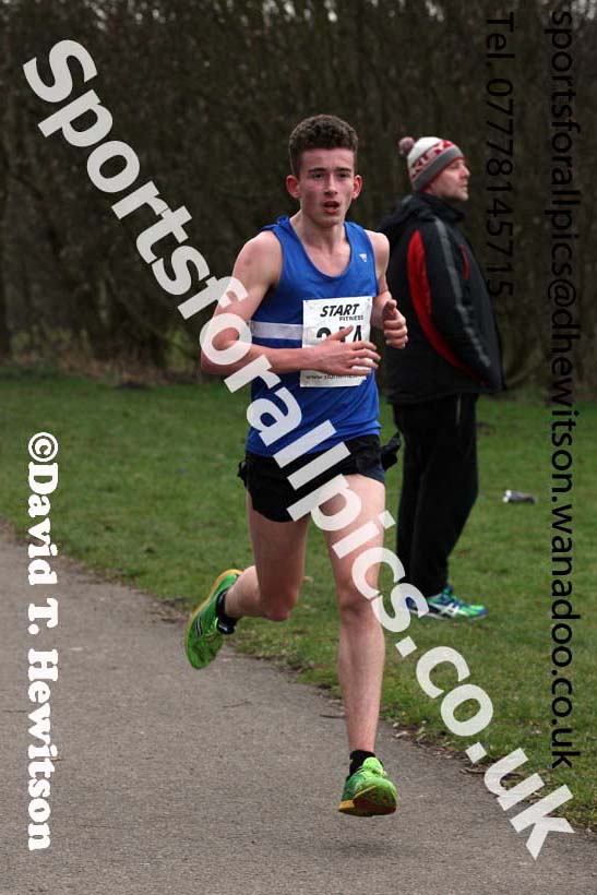 Senior men and veterans over-40s Royal Signals NECC Rod Relays, Hetton Lyons Park, Hetton-le-Hole. Photo: David T. Hewitson/Sports for All Pics